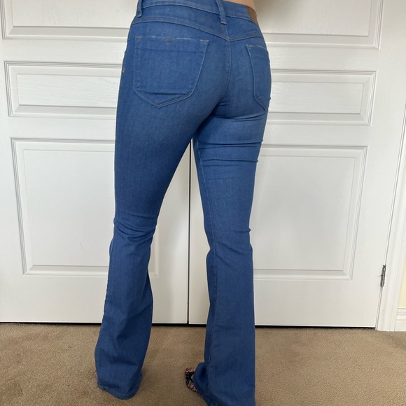 DIESEL INDUSTRY LIVIER FLARE IN SIZE W29 L32 - Picture 4 of 8